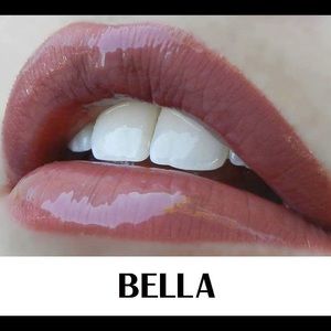 LipSense longlasting lipstick Bella NWT